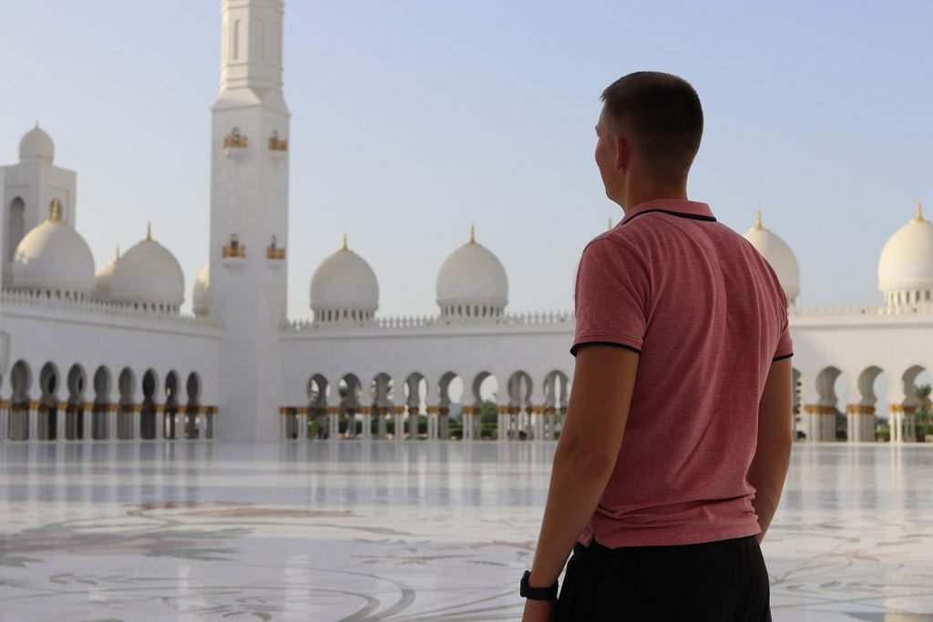 Inside The Sheikh Zayed Grand Mosque